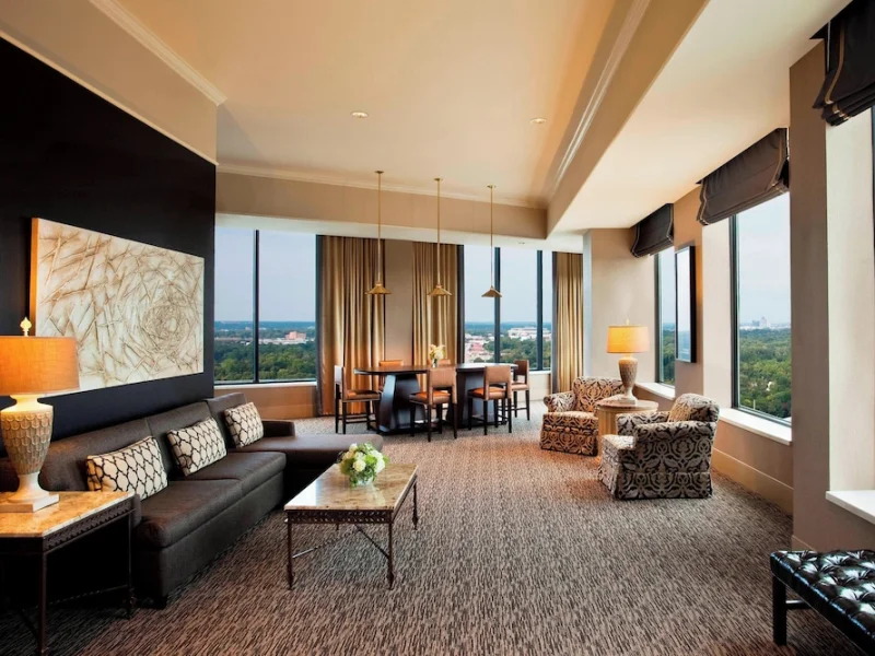 Professional Hotel & Resort Management Company